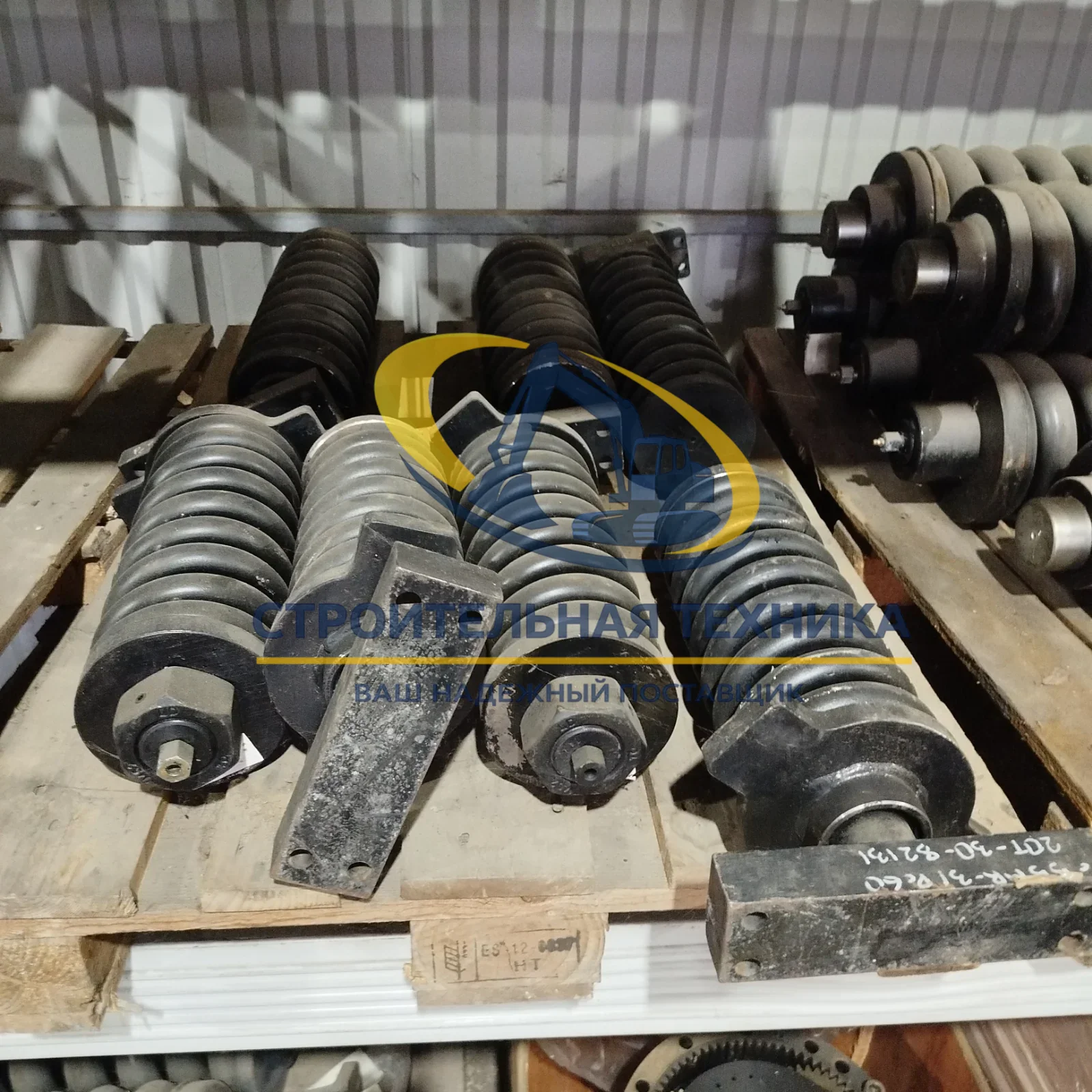 Механизм натяжения Komatsu PC55MR-3, 20T-30-82131 — артикул 20Т-30-82131 — фото 4