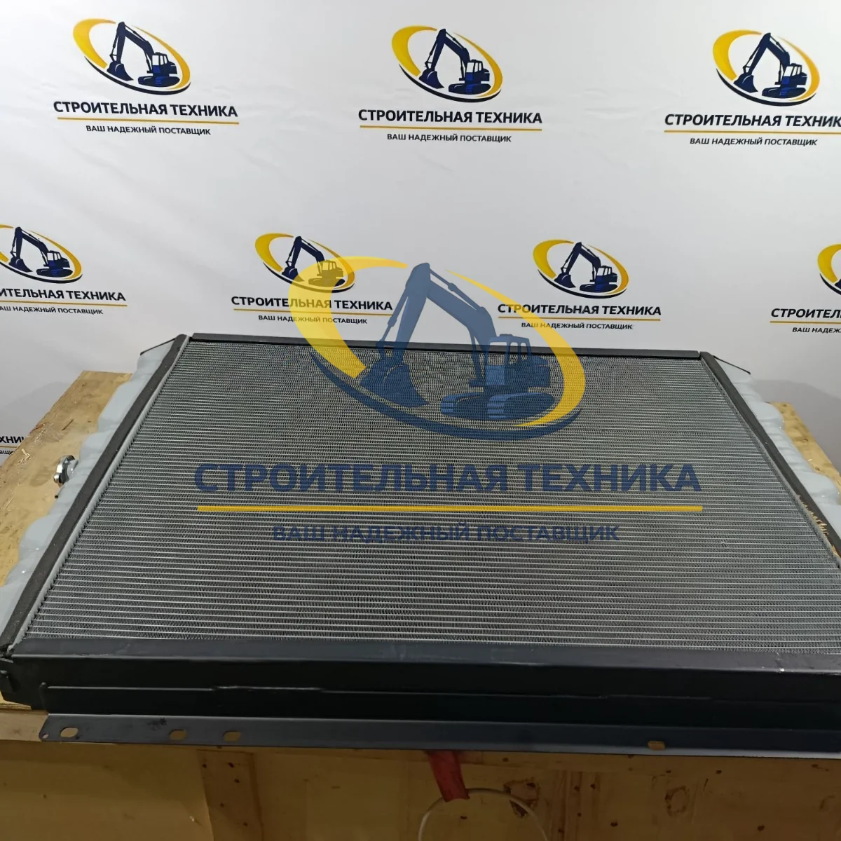Радиатор охлаждения водяной PC300-7/PC350-7 — артикул 207-03-71110 — фото 6