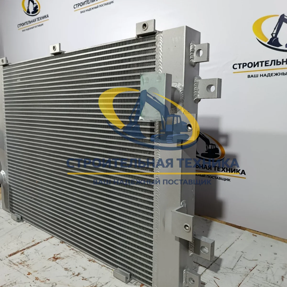 Радиатор охлаждения масла EC210B (VOE14552200,VOE14515355) — артикул 14552200,14515355 — фото 3