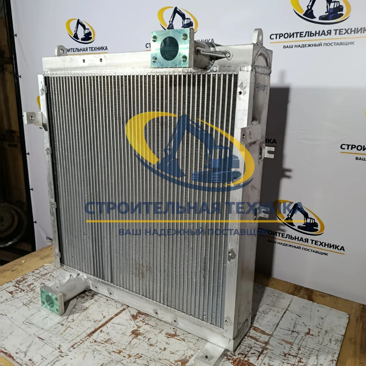 Радиатор охлаждения масла EC460B (VOE14514243,VOQ14518580) — артикул 14514243,14518580 — фото 2