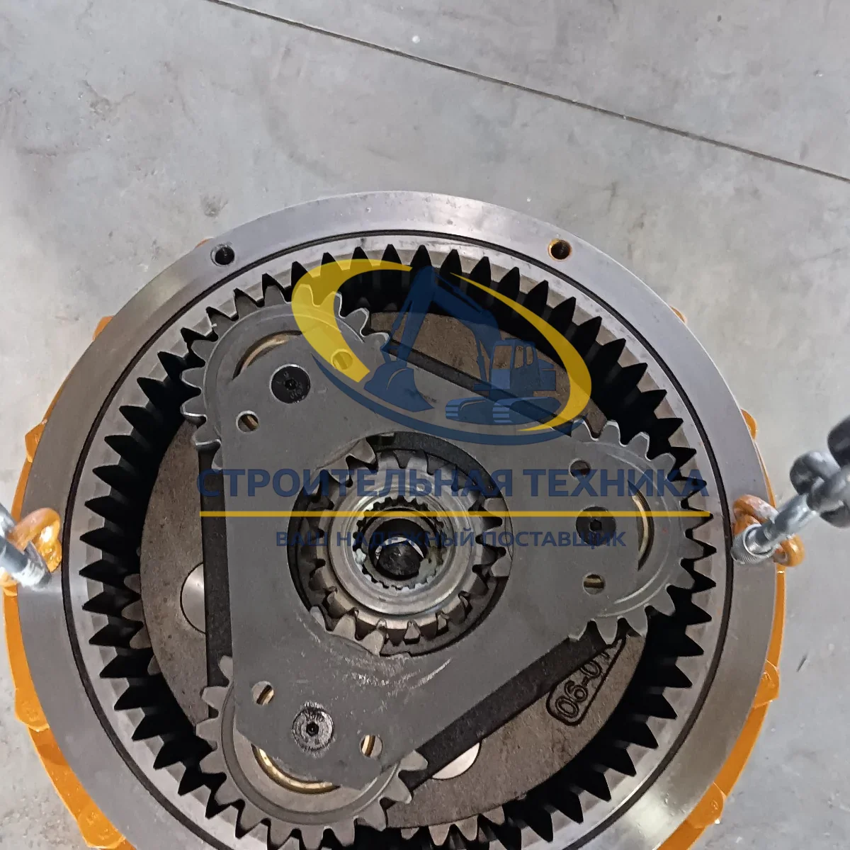 Поворотный редуктор без мотора Komatsu PC200-8 — артикул 20Y-26-31120 — фото 3