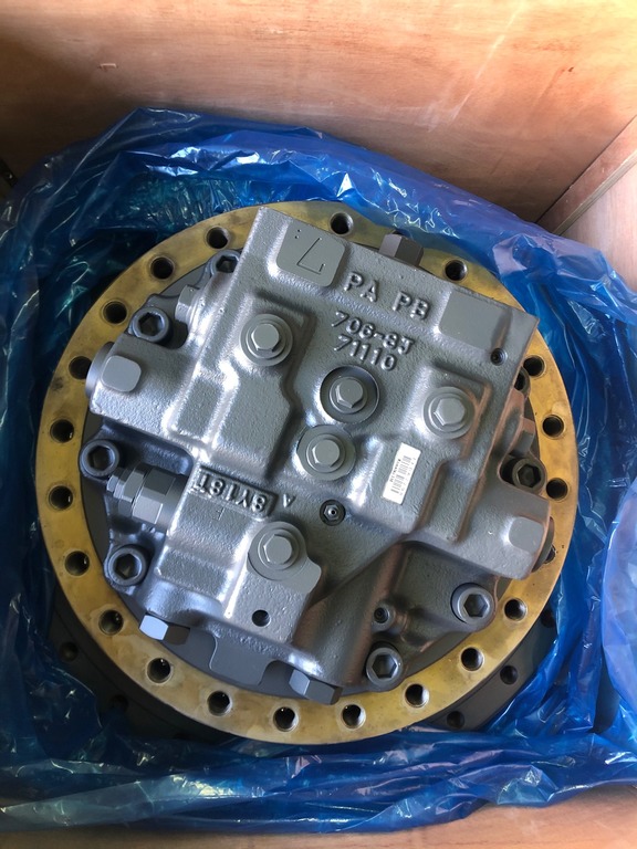 Бортовой редуктор с мотором Komatsu PC400-7, (208-27-00411)