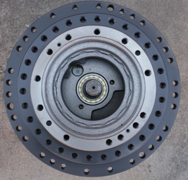 Бортовой редуктор без мотора Hyundai R260LС-9S (XKAH-01577) TYPE1